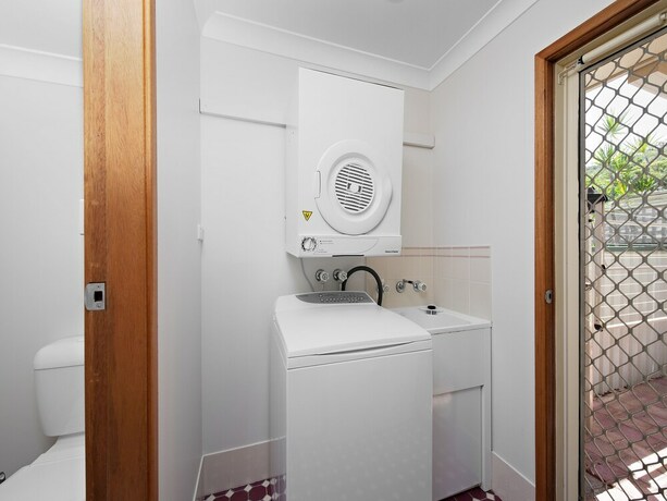 Imagen de la habitación del Hotel Beachcomber At Fingal Bay. Foto 16