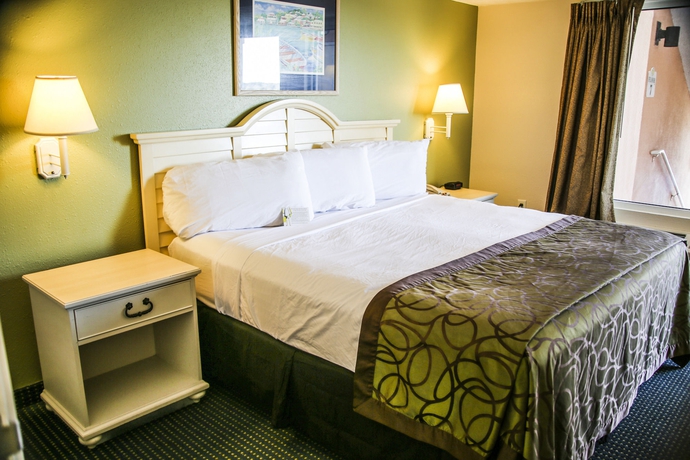 Imagen de la habitación del Hotel Beachcomber Beachfront , A By The Sea Resort. Foto 6