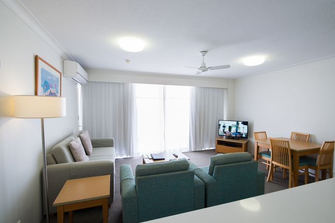 Imagen de los interiores del Hotel Beachcomber International Resort. Foto 11