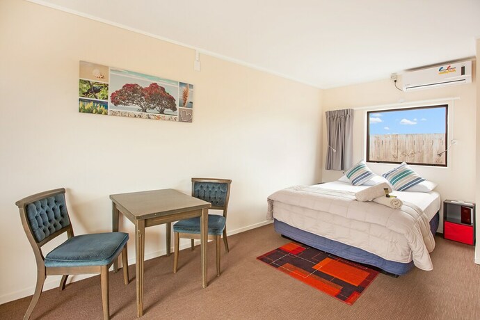 Imagen de la habitación del Hotel Beachcomber Lodge and Backpacker. Foto 15