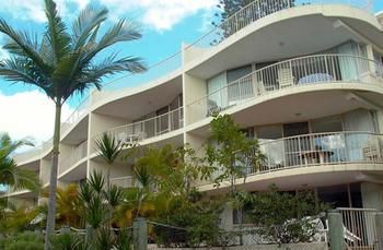 Imagen de los exteriores del Hotel Beachcomber On The Spit. Foto 5