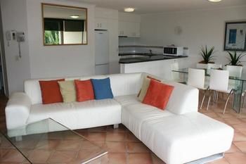 Imagen de los interiores del Hotel Beachcomber On The Spit. Foto 9