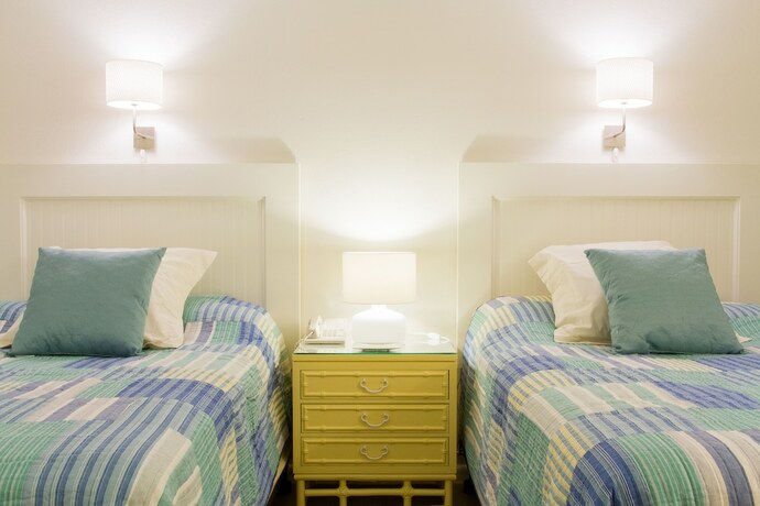 Imagen general del Hotel Beachcomber Resort, Avalon. Foto 4
