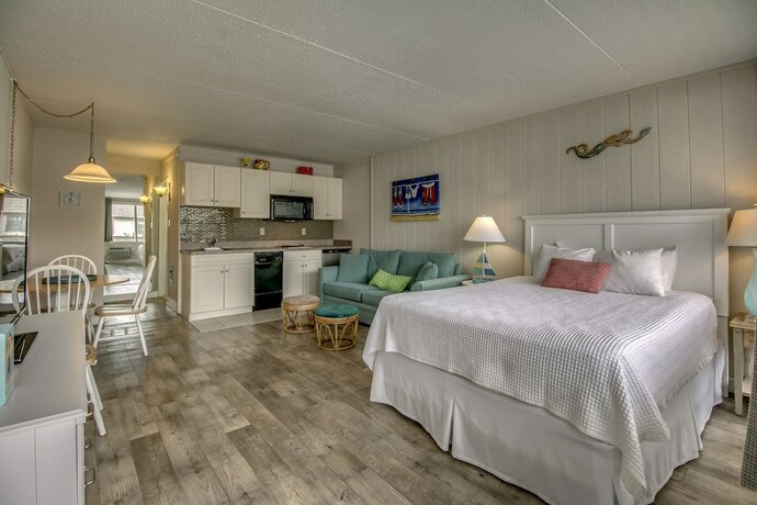 Imagen de la habitación del Hotel Beachcomber Resort, Avalon. Foto 11