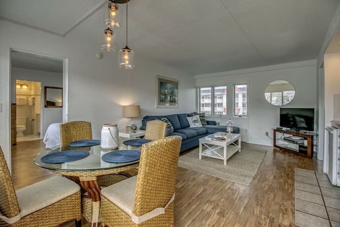 Imagen de la habitación del Hotel Beachcomber Resort, Avalon. Foto 17