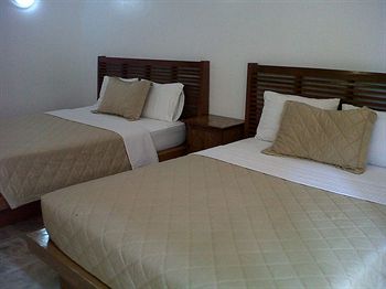 Imagen general del Hotel Beachcomber Resort, Balabag. Foto 2
