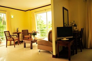 Imagen general del Hotel Beachcomber Resort, Balabag. Foto 5
