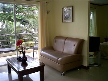 Imagen general del Hotel Beachcomber Resort, Balabag. Foto 8