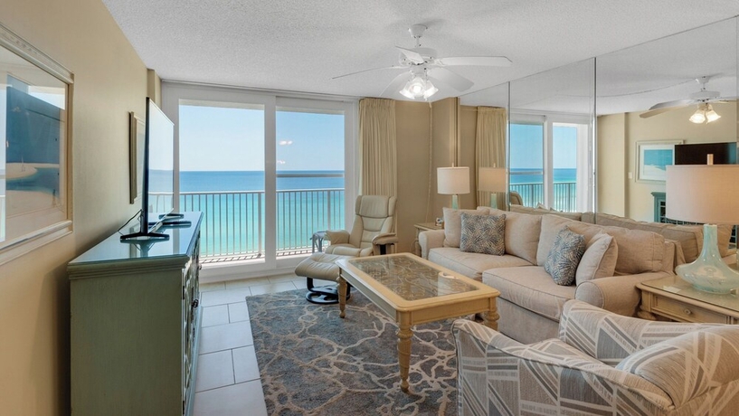 Imagen de la habitación del Hotel Beachcrest. Foto 4