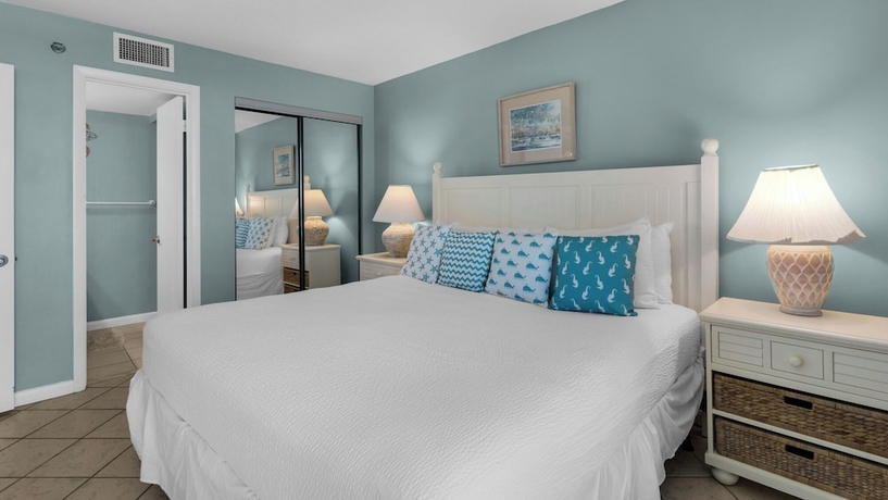 Imagen de la habitación del Hotel Beachcrest. Foto 7