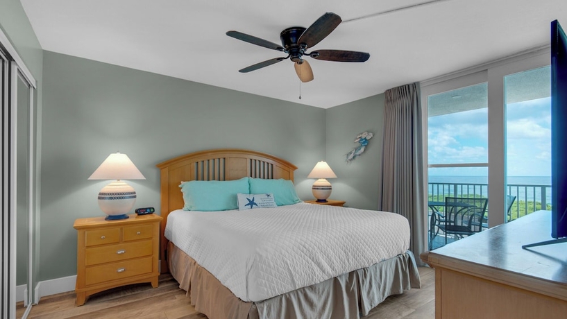 Imagen de la habitación del Hotel Beachcrest. Foto 15