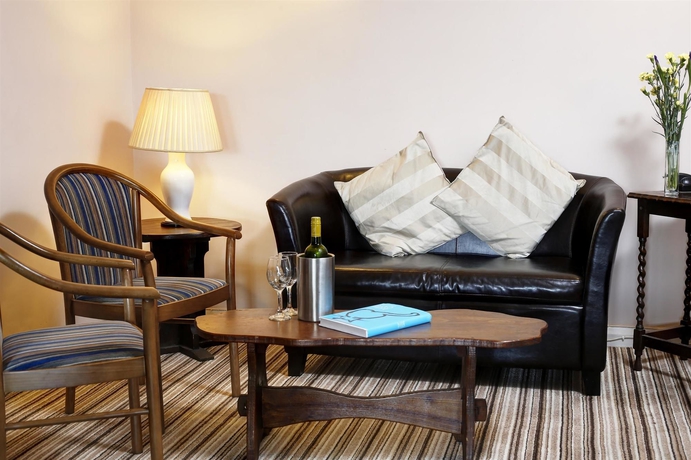 Imagen del bar/restaurante del Hotel Beachcroft , Bw Signature Collection. Foto 9