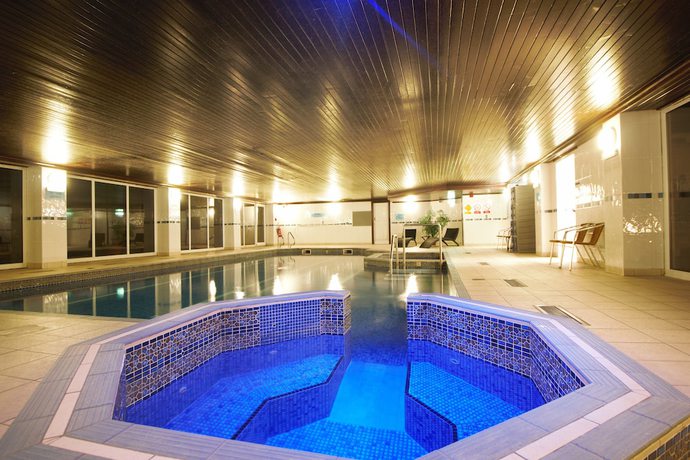 Imagen de la piscina del Hotel Beaches Chalets. Foto 19