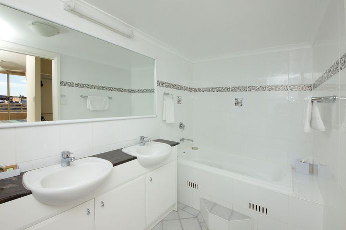 Imagen de los interiores del Hotel Beaches International. Foto 15
