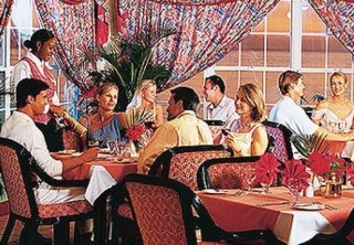 Imagen del bar/restaurante del Hotel Beaches Sandy Bay. Foto 2