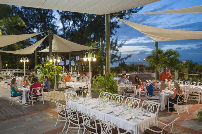 Imagen del bar/restaurante del Hotel Beaches Turks and Caicos Resort. Foto 3