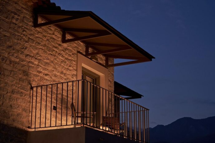 Imagen general del Hotel Beachfront Alassa Villas w Private Pools Complex. Foto 13