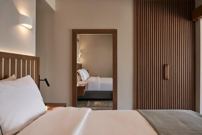 Imagen general del Hotel Beachfront Alassa Villas w Private Pools Complex. Foto 15