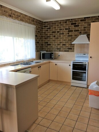 Imagen de los interiores del Hotel Beachfront Apartments. Foto 32