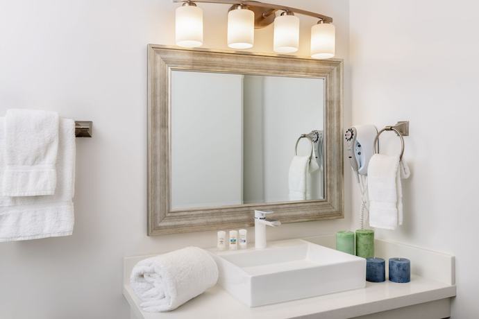 Imagen de la habitación del Hotel Beachfront Inn and Suites at Dana Point. Foto 13