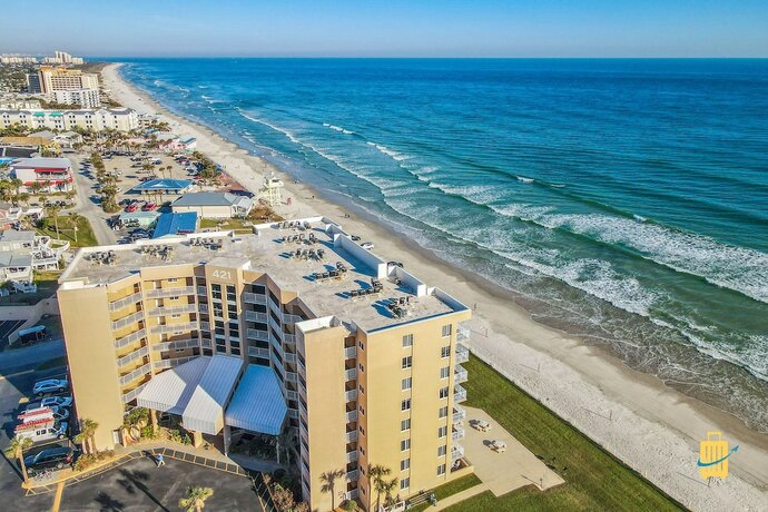 Imagen general del Hotel Beachfront Oceania Beach Club Complex. Foto 10