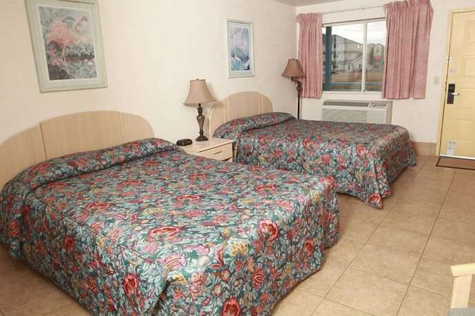 Imagen general del Hotel Beachfront Resort. Foto 8