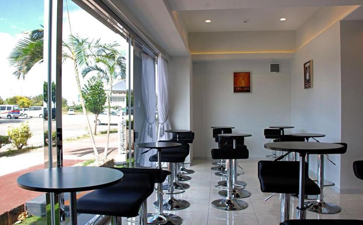 Imagen de los interiores del Hotel Beachfront Tower Mihama byDSH. Foto 7