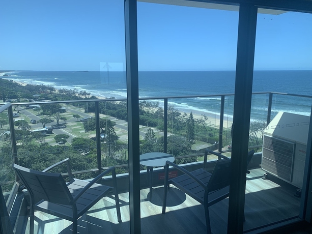 Imagen de la habitación del Hotel Beachfront Towers. Foto 8