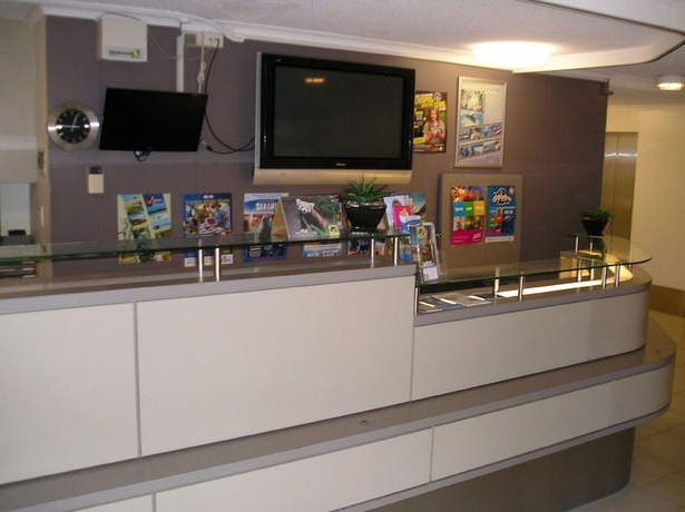 Imagen de los interiores del Hotel Beachfront Towers. Foto 18