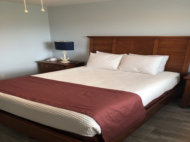 Imagen de la habitación del Hotel Beachgate Condosuites And Oceanfront Resort. Foto 2