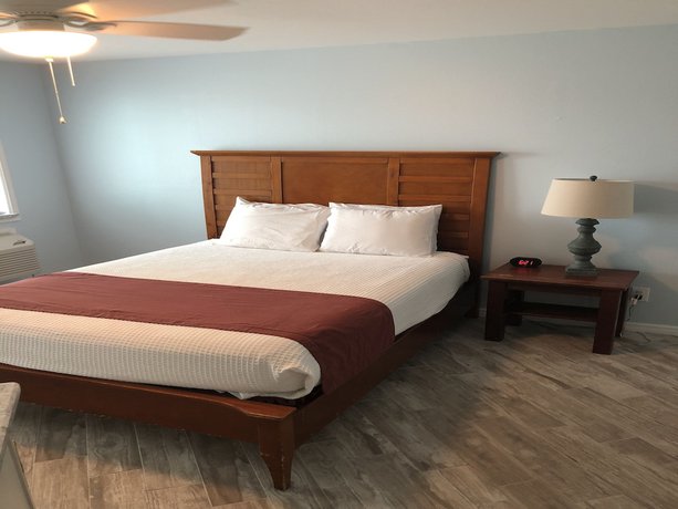 Imagen de la habitación del Hotel Beachgate Condosuites And Oceanfront Resort. Foto 7