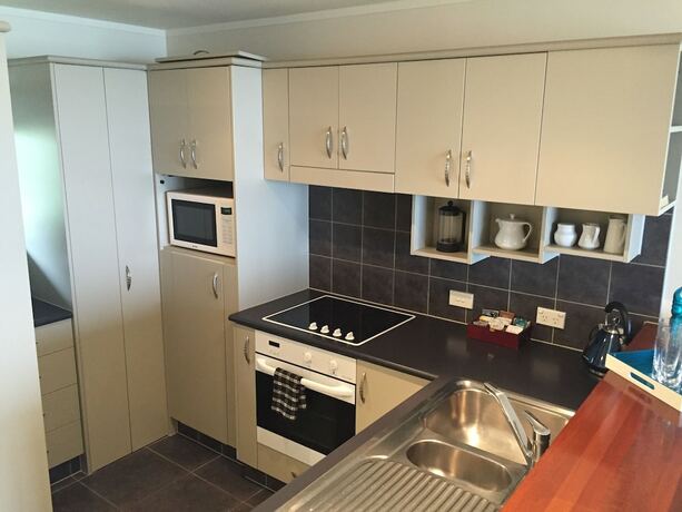 Imagen de la habitación del Hotel Beachpoint Apartments. Foto 25