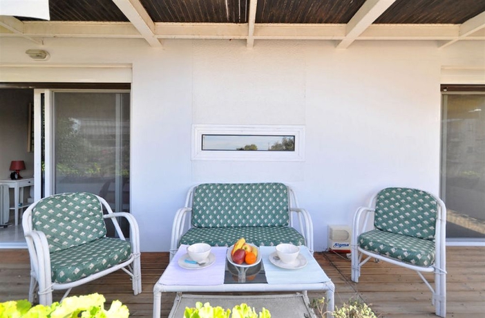Imagen de la habitación del Hotel Beachside Bungalows. Foto 6