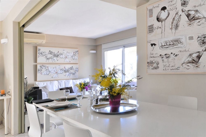 Imagen de la habitación del Hotel Beachside Bungalows. Foto 7