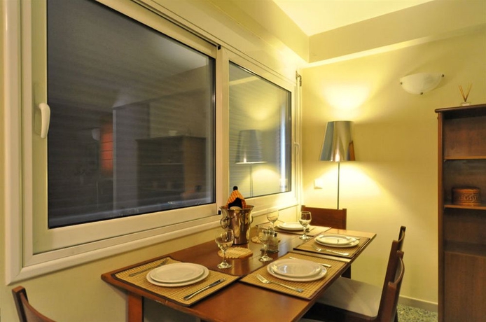 Imagen de la habitación del Hotel Beachside Bungalows. Foto 11