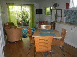 Imagen general del Hotel Beachside Corlette. Foto 4