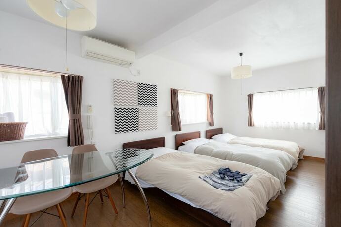 Imagen de la habitación del Hotel Beachside Inn Shirahama. Foto 14