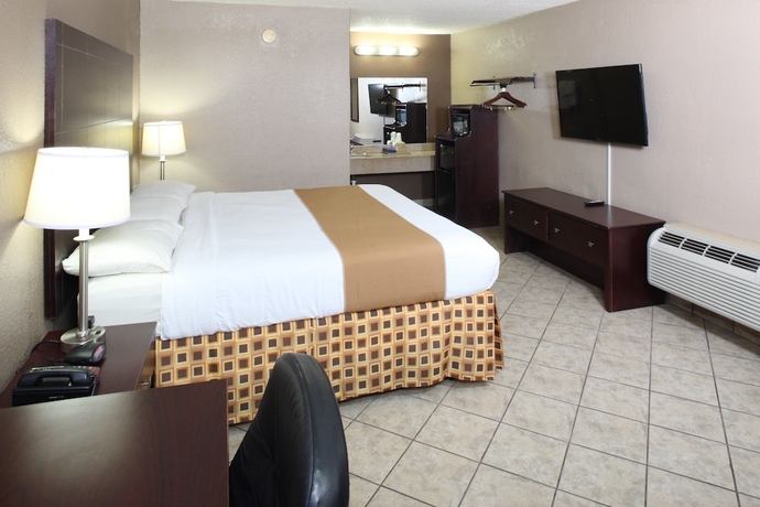 Imagen de la habitación del Hotel Beachside Resort. Foto 5