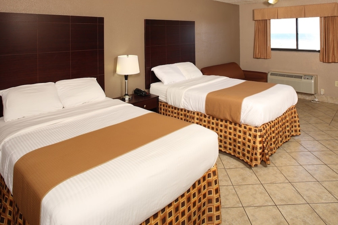 Imagen de la habitación del Hotel Beachside Resort. Foto 8