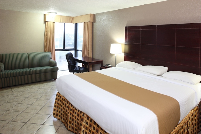 Imagen de la habitación del Hotel Beachside Resort. Foto 11