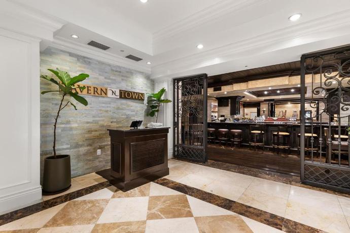 Imagen del bar/restaurante del Hotel Beachside Resort & Residences. Foto 2