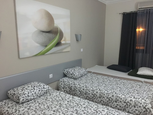 Imagen de la habitación del Hotel Beachtour Ericeira. Foto 5