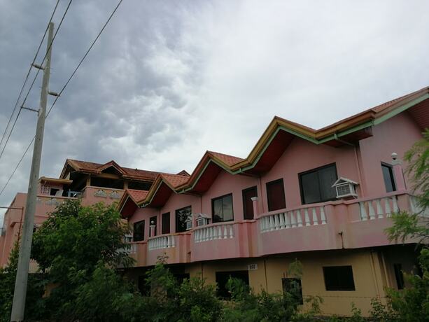 Imagen general del Hotel Beachview Pink Lodge. Foto 4