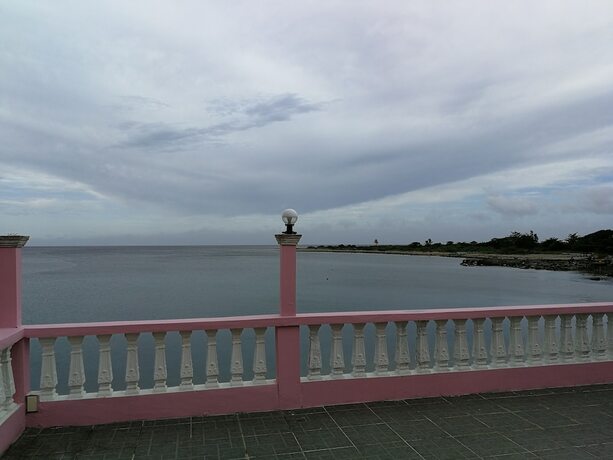 Imagen general del Hotel Beachview Pink Lodge. Foto 5