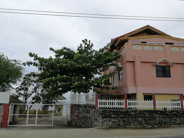 Imagen general del Hotel Beachview Pink Lodge. Foto 9
