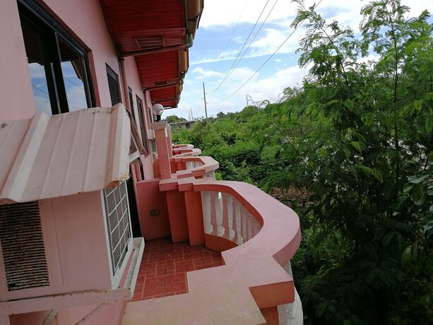 Imagen de la habitación del Hotel Beachview Pink Lodge. Foto 20