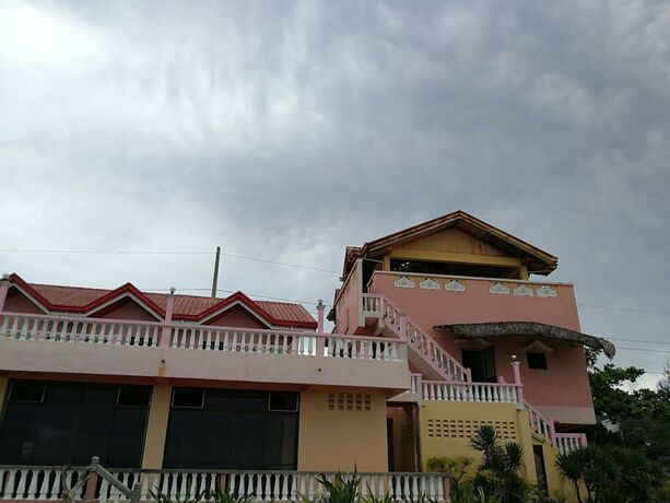 Imagen general del Hotel Beachview Pink Lodge. Foto 11