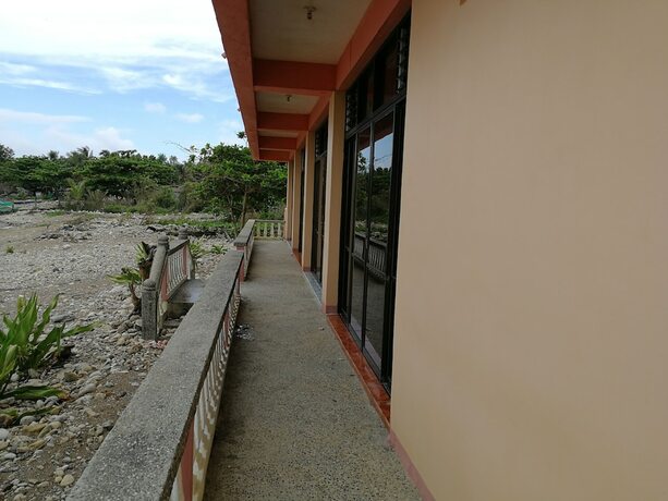 Imagen general del Hotel Beachview Pink Lodge. Foto 12