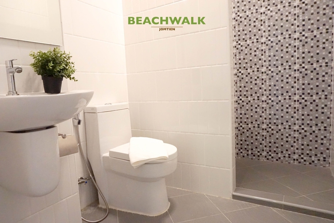 Imagen de la habitación del Hotel Beachwalk Jomtien. Foto 15