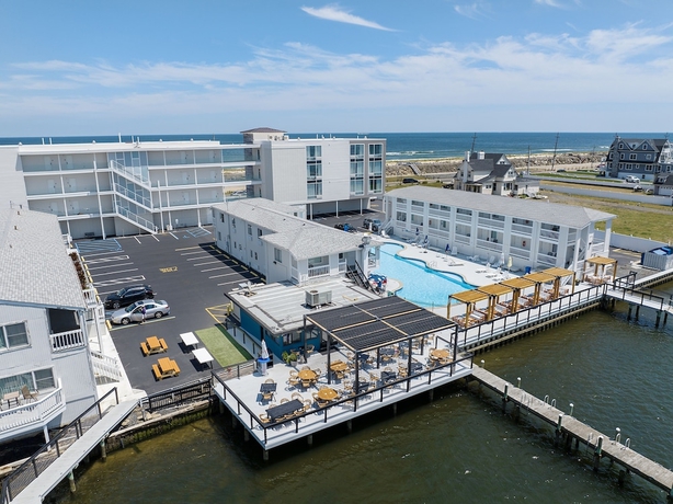 Imagen general del Hotel Beachwalk at Sea Bright. Foto 1